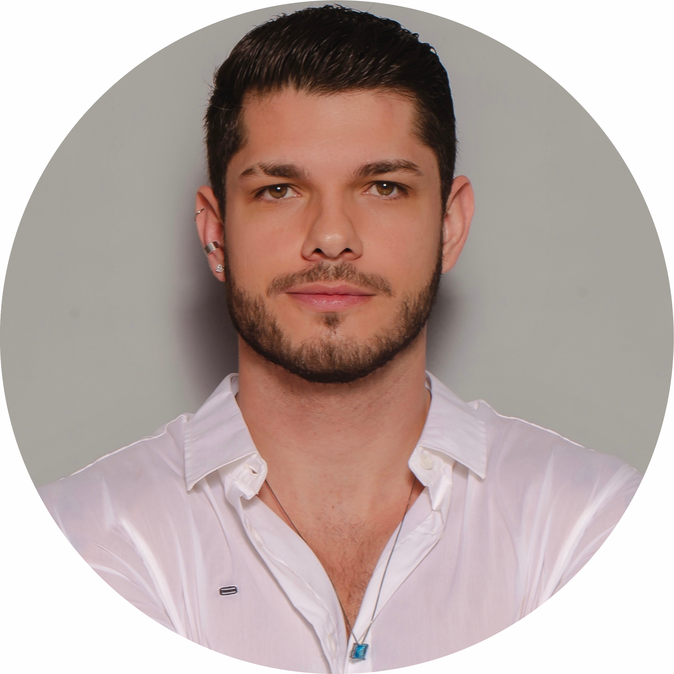 Gustavo Faggiani — designer de artes para festas